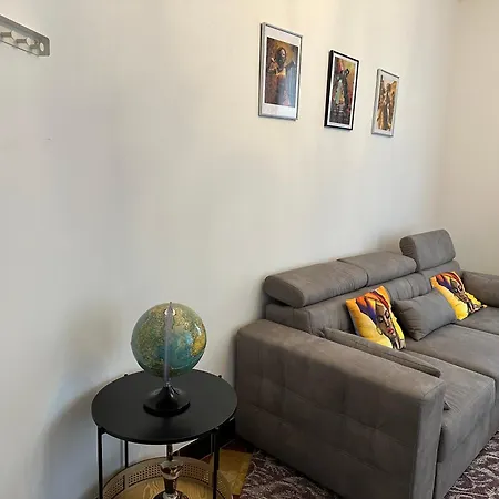 Dokstudio50 民宿 *